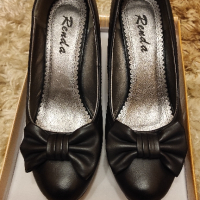 Дамски обувки на токче - чисто нови!, снимка 1 - Дамски обувки на ток - 44702842