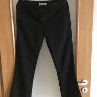 Черен дамски панталон р.М, снимка 1 - Панталони - 36519261