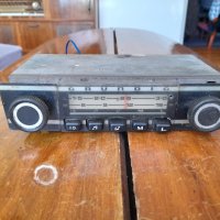Старо автомобилно радио,радиоприемник Grundig , снимка 1 - Други ценни предмети - 31822590