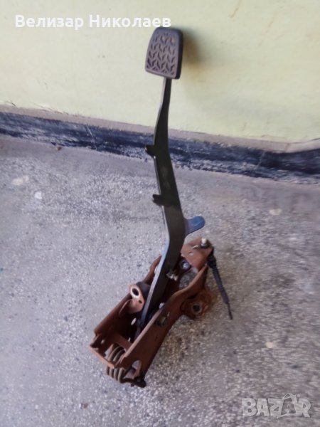 Педал съединител от Тойота корола версо 2,2д 2005-2009г., снимка 1