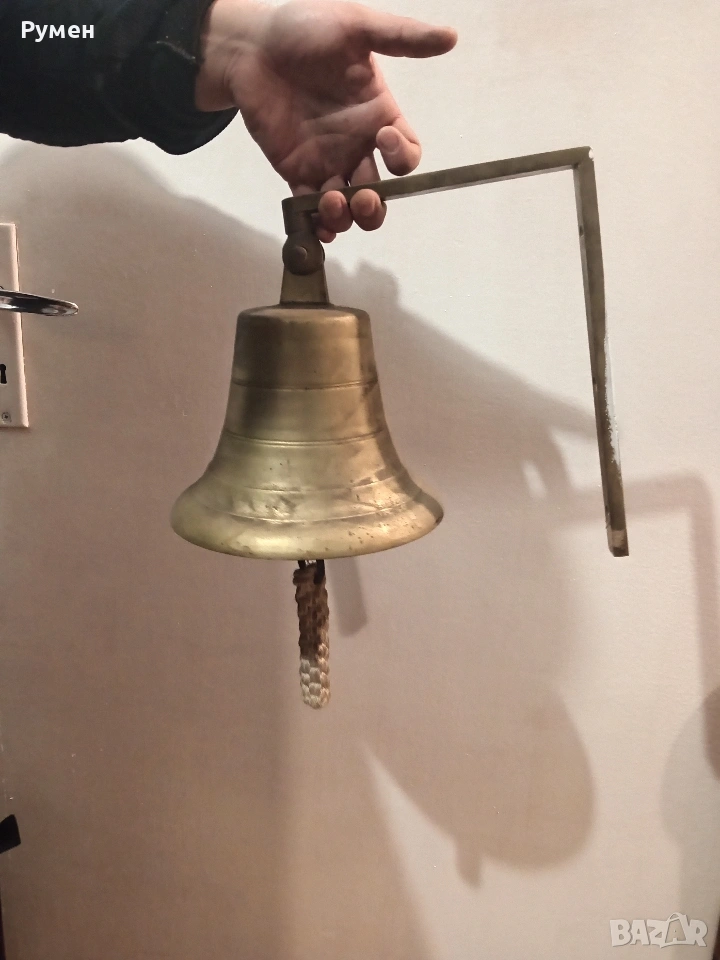 Камбана, снимка 1