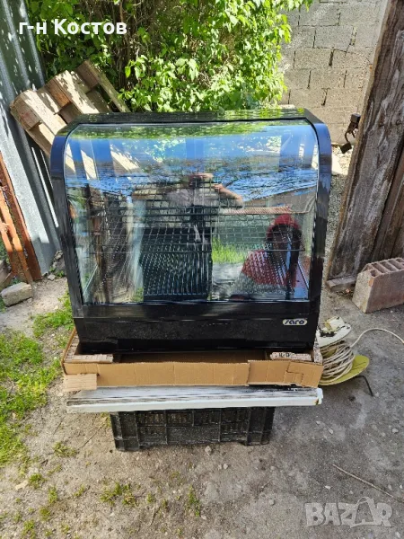 Витрина хладилна плюсова хоризонтална за Торти, Сандвичи сладкарски изделия, плодове и зеле, снимка 1