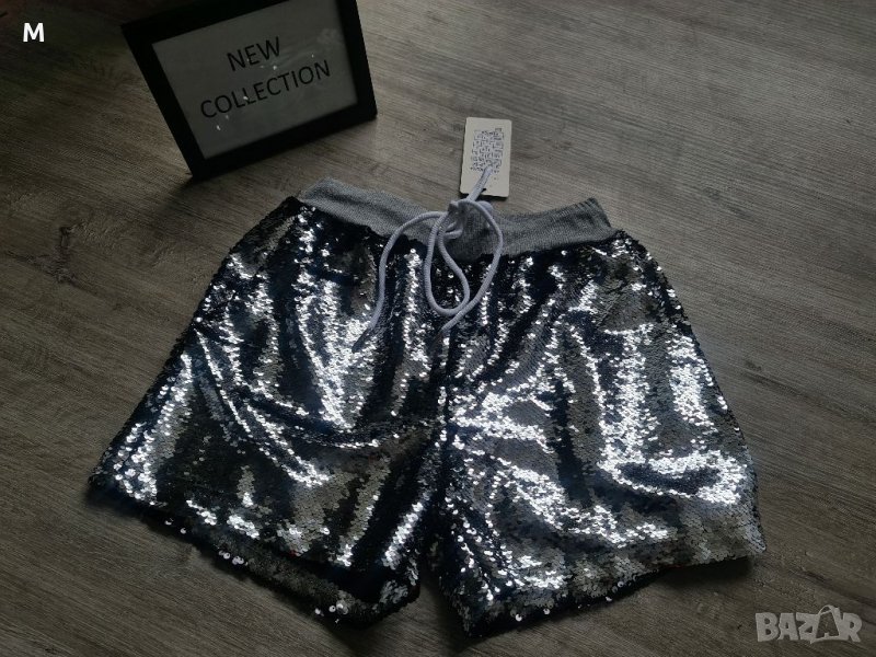 Нова колекция къси дамски панталонки с обръщащи се пайети на намаление , снимка 1