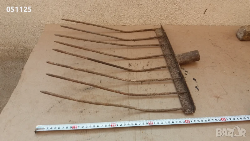 стара голяма вила за сено , снимка 1