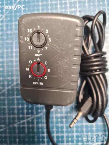 Оригинален захранващ адаптер XM13A 12V 80mA X10.com, снимка 1