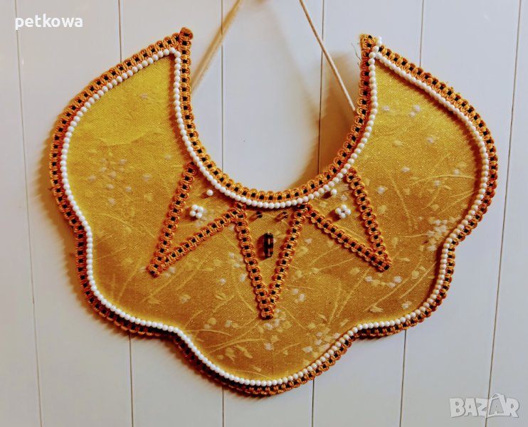 За детски представления за театър за карнавали имитация златна яка на принц изработка при социализма, снимка 1