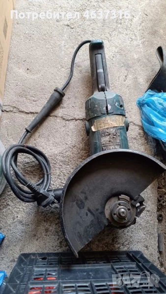 Ъглошлайф makita GA9050R за части, снимка 1