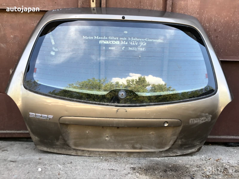 Заден капак Mazda 323 F Bj 1998г, снимка 1