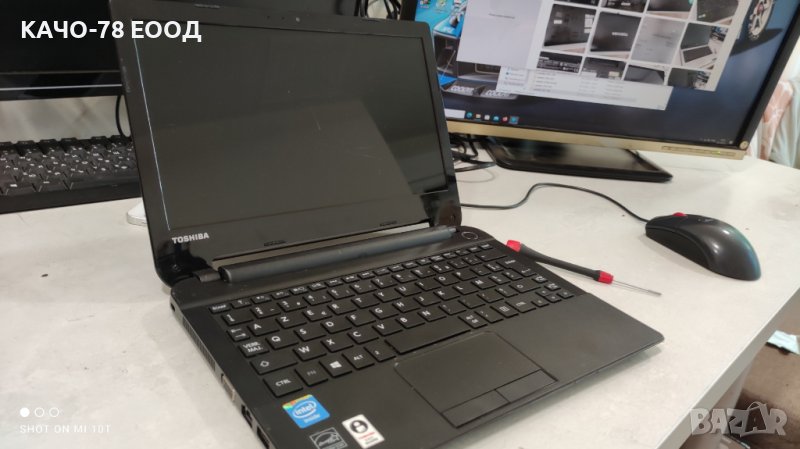 Лаптоп Toshiba Satellite Pro NB10-A-125, снимка 1