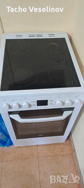 готварка печка с котлони на ток с вентилатор, снимка 1