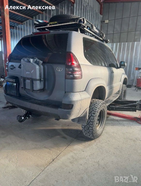 НОВ! Теглич Toyota Land Cruiser 120, снимка 1
