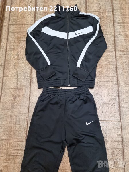 Екип Nike за ръст 158, снимка 1