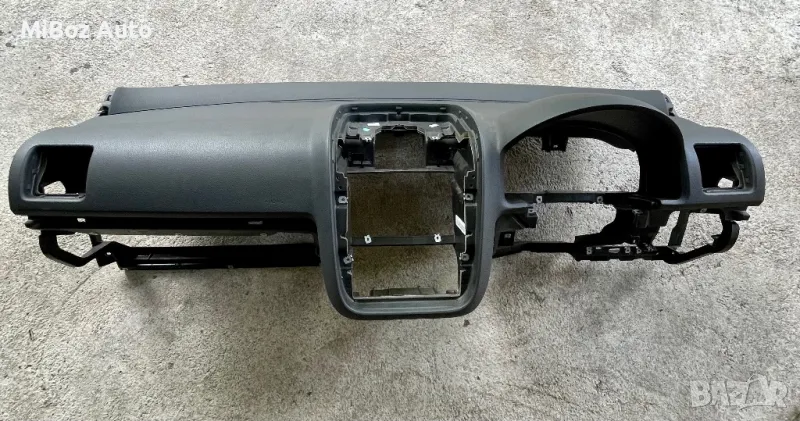 Арматурно табло десен волан Фолксваген Голф 5 VW Golf, снимка 1