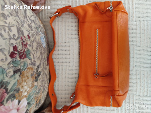 Дамска чанта оранж, снимка 4 - Чанти - 36386412