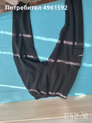 Продавам екип на лакоста и Nike панталони екипа е xs панталона s