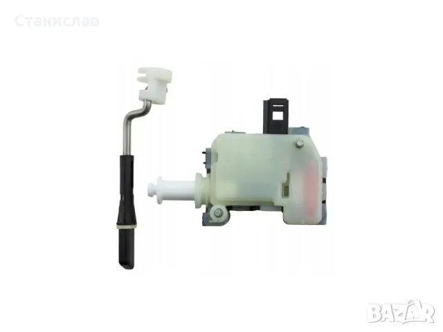 VW Touran Моторче за заключване на резервоар , снимка 4 - Части - 50361495