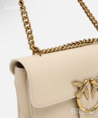 Оригинална чанта Pinko leather shoulder bag, снимка 2 - Чанти - 52456889