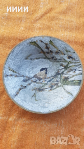 Бронзова рисувана чиния фруктиера