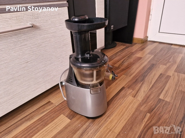 Бавно оборотна сокоизтисквачка HUROM, снимка 5 - Сокоизстисквачки и цитрус преси - 51706449