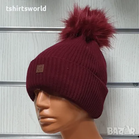 Нова зимна топла дамска шапка Silver Star в цвят бордо с пух/помпон, снимка 2 - Шапки - 47926798