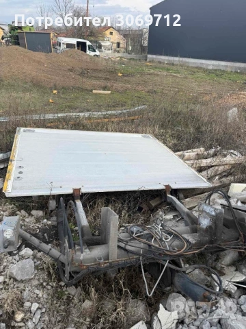 Падащ борд от термо фургон