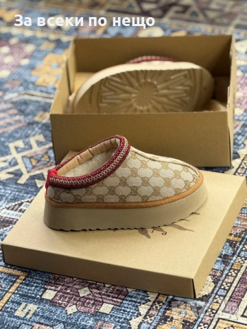 UGG Дамски Чехли ЮДЖИДЖИ - Налични Различни Цветове Код E871, снимка 2 - Чехли - 51775226