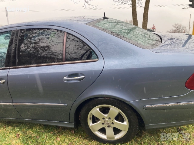 W211 2.2 CDI 5G На Части Mercedes, снимка 5 - Автомобили и джипове - 54134762