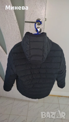 Зимно яке NIKE , снимка 3 - Детски якета и елеци - 53005539