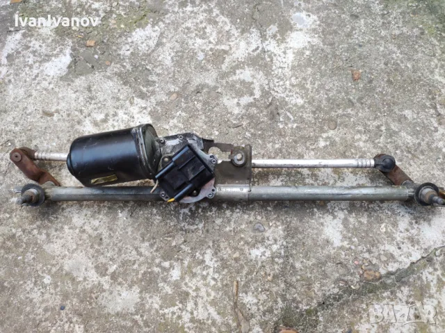 Моторче чистачки Опел