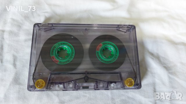 Cher – Cher's Greatest Hits 1965 - 1992, снимка 4 - Аудио касети - 42312941