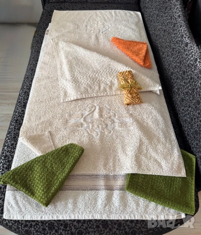 Комплекти от луксозни хавлиени кърпи, снимка 8 - Хавлиени кърпи - 52773384
