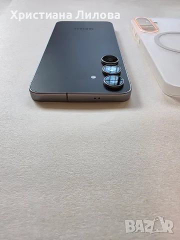 Samsung S25 FE 128 GB, снимка 6 - Samsung - 56110325