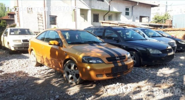 Opel Astra Bertone на части