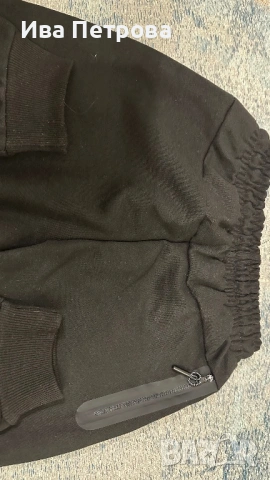 Детско долнище Nike, снимка 2 - Детски анцузи и суичери - 53277191