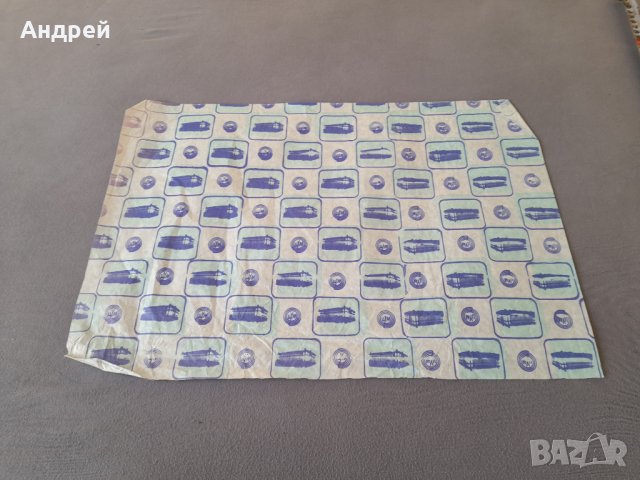 Стара опаковъчна хартия ЦУМ #3