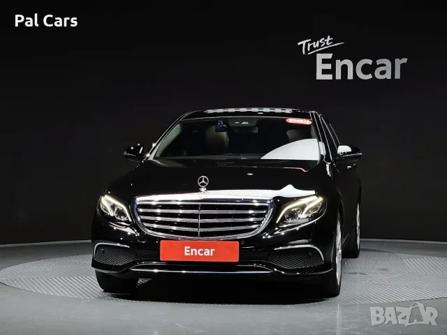 Mercedes-Benz E220d 4MATIC Exclusive 2019 от Корея, снимка 3 - Автомобили и джипове - 56487021