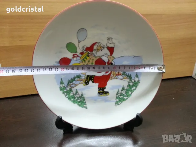 Стар български порцелан плато чиния дядо Мраз, снимка 4 - Антикварни и старинни предмети - 48656087