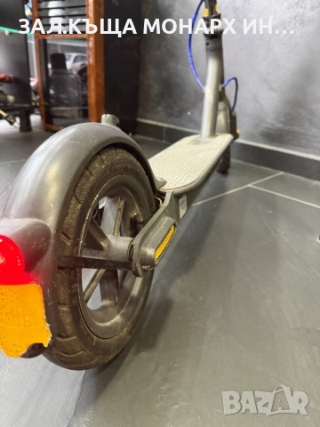 Електрическа тротинетка Xiaomi MI 3/+зарядно, снимка 9 - Xiaomi - 52015464