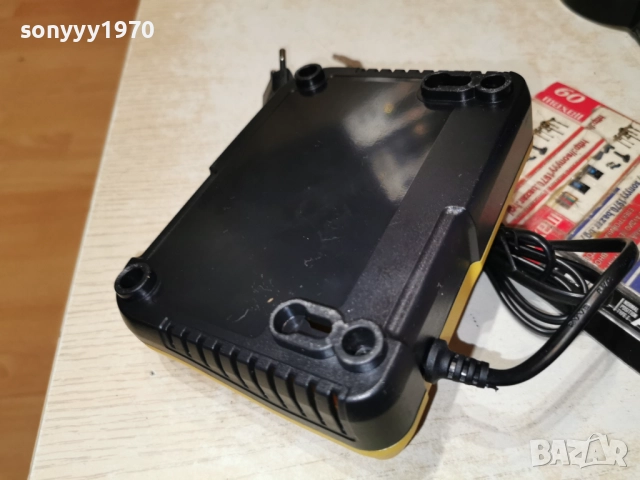 DEWALT BATTERY CHARGER 2412251834, снимка 13 - Други инструменти - 52893288