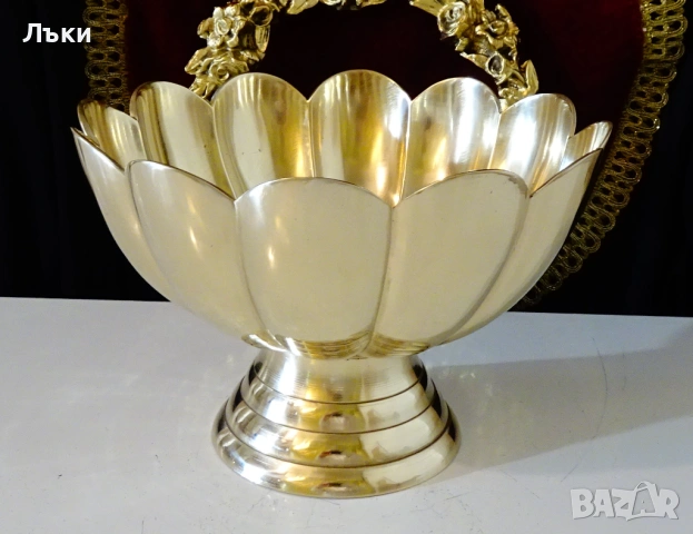 Разкошна бронзова фруктиера на пиедестал 1.1 кг. , снимка 9 - Антикварни и старинни предмети - 53275045