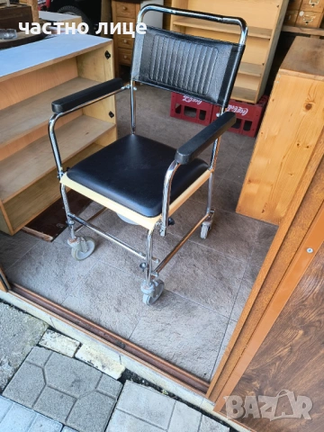 Инвалидна количка с тоалетна в Бургас за 20 евро 