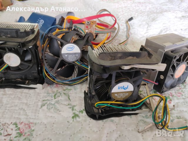 Компютърни вентилатори за дъно (4 бр) + кабели, снимка 1 - Други - 40288642