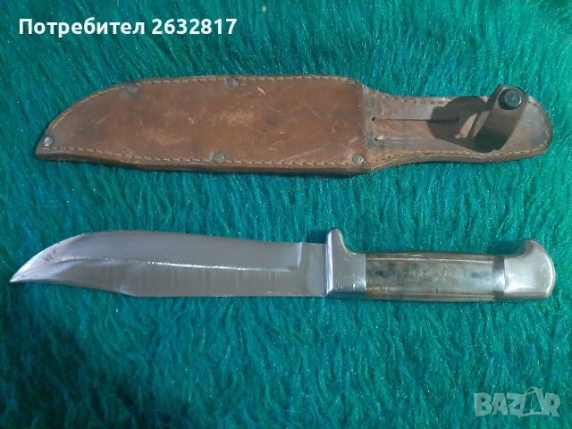 Нож Вихрен,  заточен на бръснач практически нов, снимка 3 - Антикварни и старинни предмети - 53215678