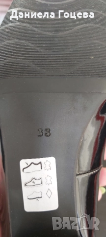 Черни естествен лак обувки с катарама и нисък ток, снимка 5 - Дамски обувки на ток - 52481768