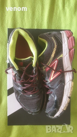 Маратонки New Balance 580 v4, снимка 3 - Маратонки - 52558385