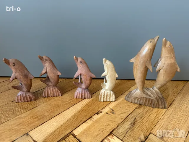 Малки дървени фигурки Делфини, снимка 3 - Статуетки - 48972296