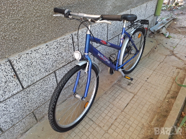 Велосипед градски 26 цола с калници и багажник отличен, снимка 3 - Велосипеди - 51750282