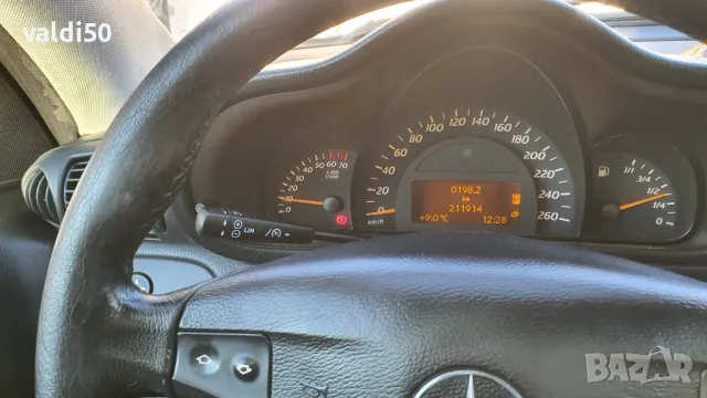 Mercedes C 200 Kompresor, снимка 12 - Автомобили и джипове - 48394890