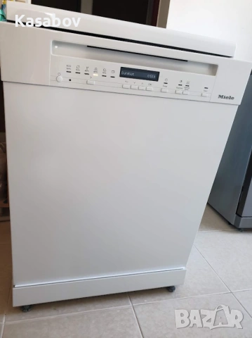 Съдомиялна Miele - Auto Open - 14 Комплекта - Свободностояща, снимка 5 - Съдомиялни - 53082292