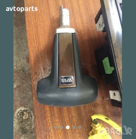 Vw phaeton 2002година 6.0i w12 конзола скорости с копчета и лост, снимка 4 - Части - 40616553